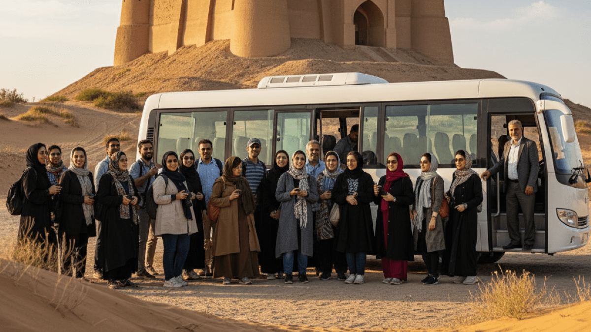 راهنمای جامع رزرو اینترنتی خودروهای گروهی: چطور سفرتان را بدون دردسر برنامه‌ریزی کنید؟ 🚐💨